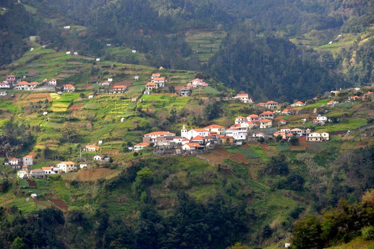 Casa Pico Ruivo Caldeirao Verde Madeira Santana  Exteriör bild